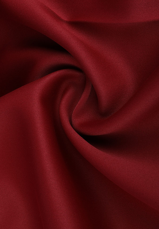 Inhärenter, flammhemmender, hochpräziser 300-cm-Satin-Verdunklungsvorhangstoff im königlichen Stil aus reinem Polyester